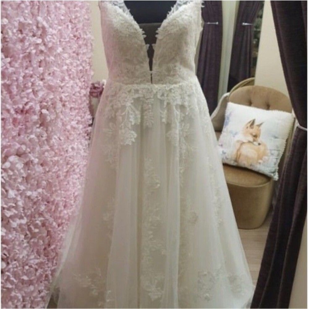 Lillian West Ivory Lace V-Neck Sleeveless A-Line Tulle Wedding Dress with Train